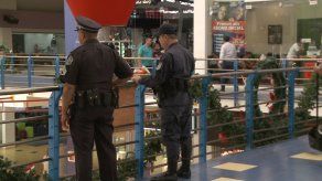 Policía Nacional desplegará cerca de 6 mil unidades para seguridad en Black Friday Policía Nacional desplegará cerca de 6 mil unidades para seguridad en Black Friday