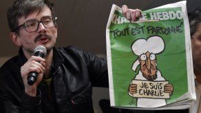 Dejan diario Charlie Hebdo dos sobrevivientes del ataque