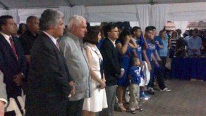 Martinelli pide a Mi Bus ponerse en las pilas y habla de política