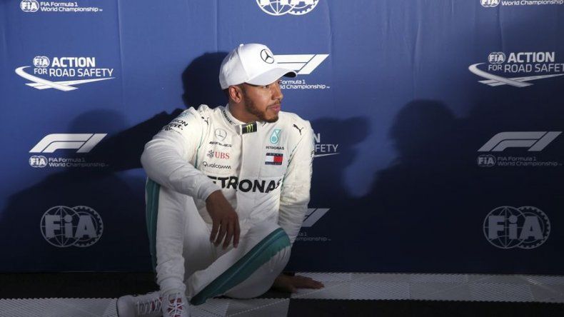 Hamilton logra su 7ma pole position en Gran Premio Australia