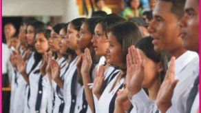 Graduandos del 2014 de la Escuela Normal estudiarán inglés en EEUU