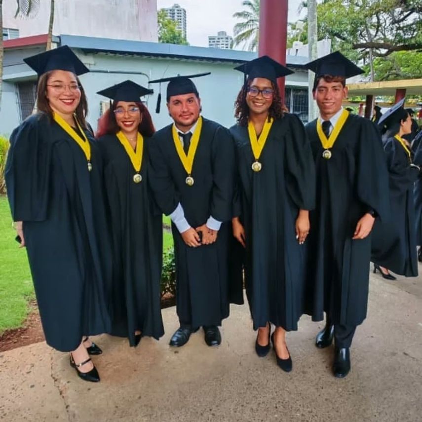103 estudiantes se gradúan en Arquitectura y Diseño de la Universidad de Panamá
