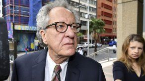Geoffrey Rush pelea apelación en caso de difamación