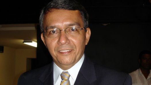 Fallece el escritor panameño Ariel Barría Alvarado