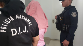 Personas se hacen pasar por abogados Personas se hacen pasar por abogados