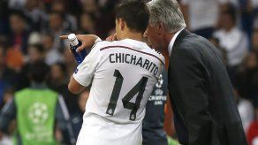 Ancelotti alaba a Chicharito: Nunca ha bajado los brazos