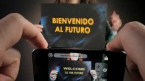 Google compra una aplicación que traduce textos impresos con la mirada