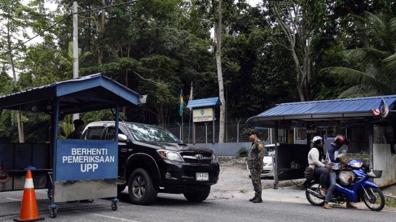 Malasia halla tumbas de supuestas víctimas de contrabando