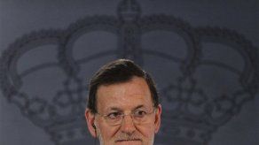 Rajoy en París con interrogantes sobre rescate español
