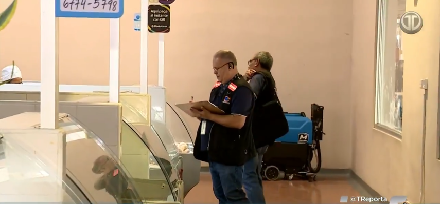 ACODECO verifica balanzas y precios en el Mercado San Felipe Neri