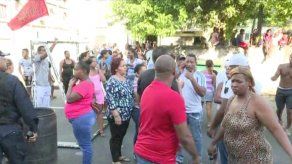 Despejan la Avenida Nacional tras protesta de residentes de Cabo Verde