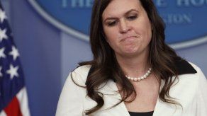 Trump amenaza cancelar conferencias “en aras de exactitud”