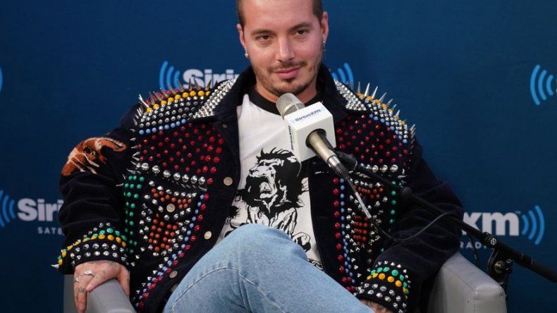 J Balvin traslada las buenas vibras de su reguet n a la moda