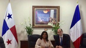 Francia y Panamá exploran acuerdo para evitar calificación de paraíso fiscal
