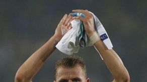 UEFA abre procedimiento por camiseta con rostro de Putin