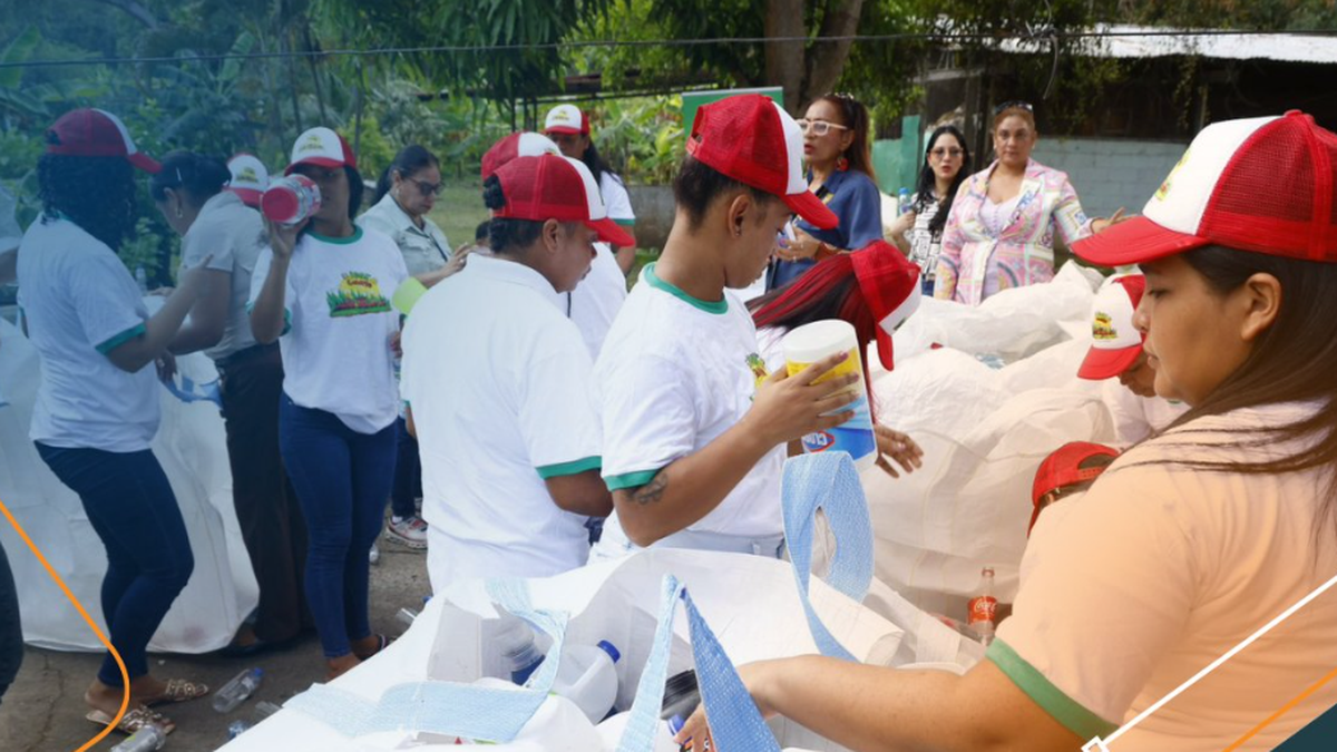 Privadas de libertad participarán de programa basura cero