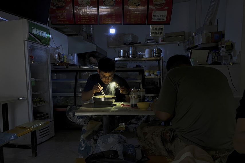 China es el mayor emisor de dióxido de carbono del mundo y produce en torno al 27% de los gases de efecto invernadero.