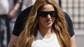 Shakira reacciona ante incómoda pregunta frente a sus hijos: Respeto, por favor