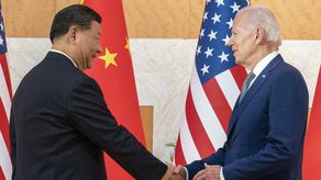 El presidente de Estados Unidos, Joe Biden, y su homólogo chino Xi Jinping.