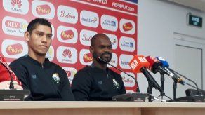 Pimentel:No venimos pensando en cambiar camisetas con el rival