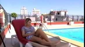 Cibernautas utilizan cada vez más Internet para realizar comprar y turismo