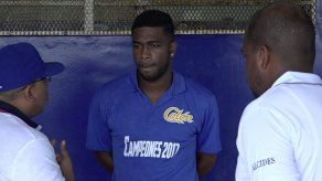 Beisbolistas colonenses molestos por falta de pago