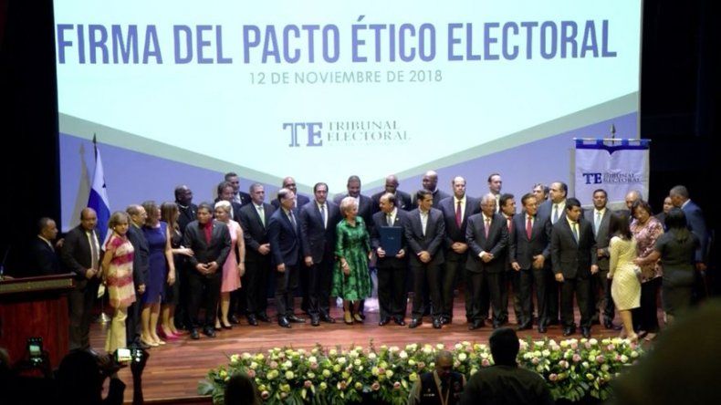 Candidatos presidenciales, excepto Méndez, suscriben Pacto Ético Electoral