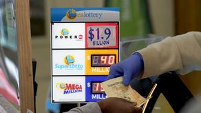 Lotería Powerball aplaza el sorteo récord de 1