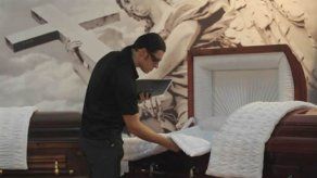 Mujer en EEUU aparece viva después de su funeral