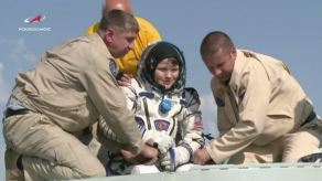Vuelven a tierra astronautas de Rusia
