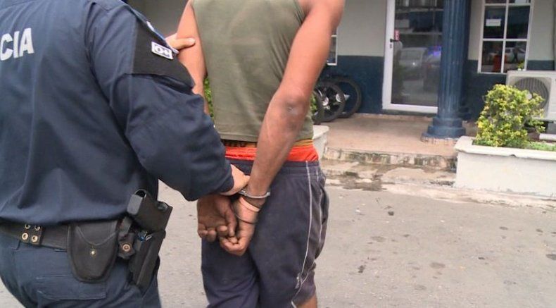 Capturan a alias Nica por robo a un local en La Gran Estación