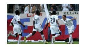 Tres favoritos van por su pase al hexagonal final