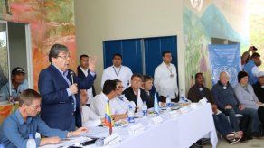 Colombia denunciará a Venezuela por amparar a “terroristas”