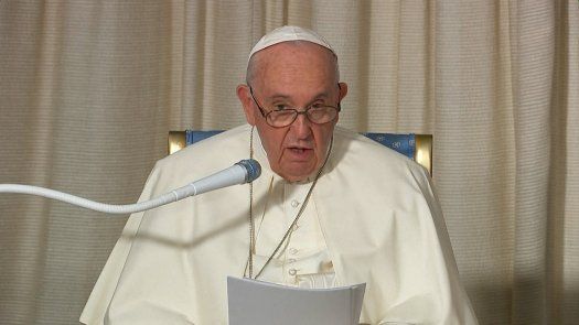 El papa Francisco denuncia la colonización ideológica en su visita a Canadá