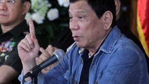 Duterte ordena al Ejército que arreste a los policías corruptos