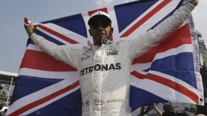 Hamilton: Título de la F1 gracias a fiabilidad y armonía