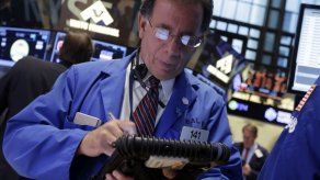 Wall Street sube por noticias de empresas