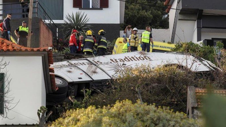 Portugal decreta tres días de luto nacional por el accidente de Madeira