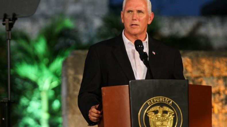 Pence: EEUU no aceptará dictadura en Venezuela pero desalienta opción militar