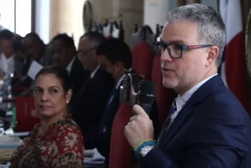 Antonio Docabo fue  director de Obras y Construcciones de la Alcaldía de Panamá desde el 4 de mayo de 2016