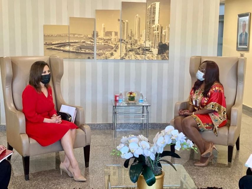 La senadora mexicana