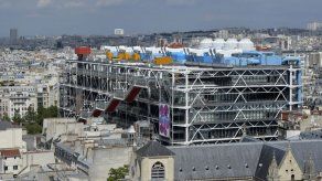 El Pompidou desplegará foto gigante de la marcha contra los atentados