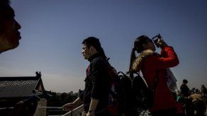 China vigilará el comportamiento de sus turistas