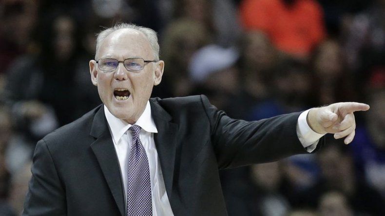 George Karl sigue al frente de los Kings