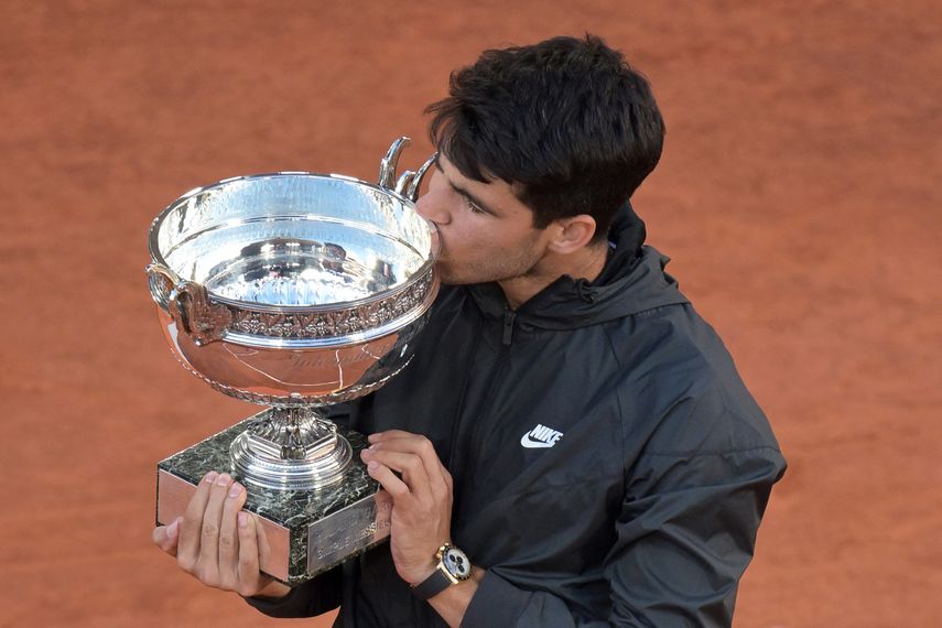 Carlos Alcaraz conquista su primer Roland Garros