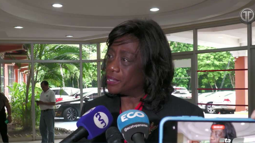 Ministra del MEDUCA, Lucy Molinar