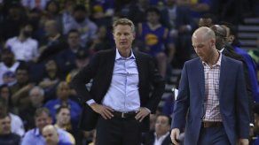Lesiones pasan factura a Warriors