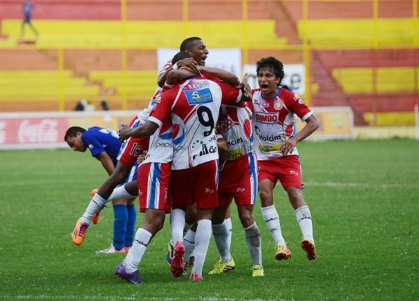 Metapán de pana Yuyu Muñoz disputará con FAS la final del fútbol salvadoreño