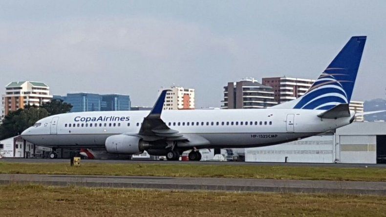 Avión de Copa Airlines que iba a México aterrizó de emergencia en Guatemala