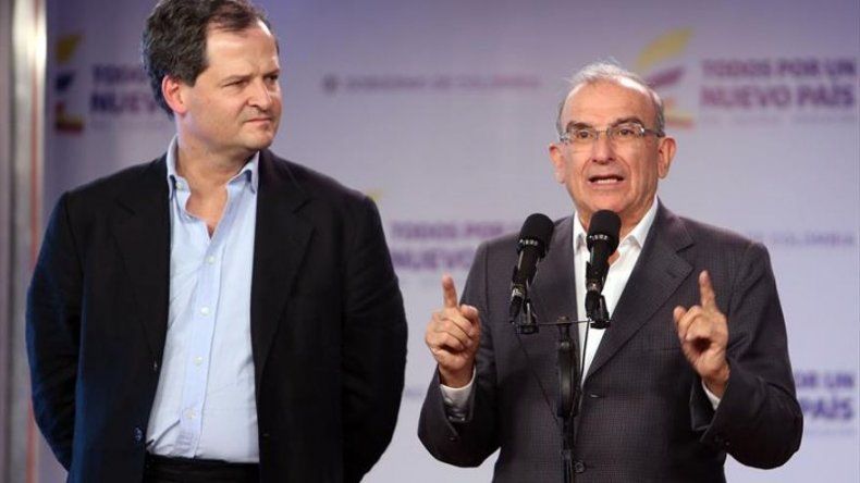 Negociadores del gobierno colombiano van a Cuba en busca de nuevo acuerdo con FARC
